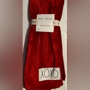 NWT Rae Dunn XOXO Patch/Red/Valentine’s Soft Plush Throw/Blanket 50x70